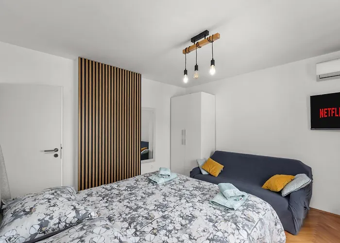 Kala Sea View 150m From And 250 M From Old Town 公寓