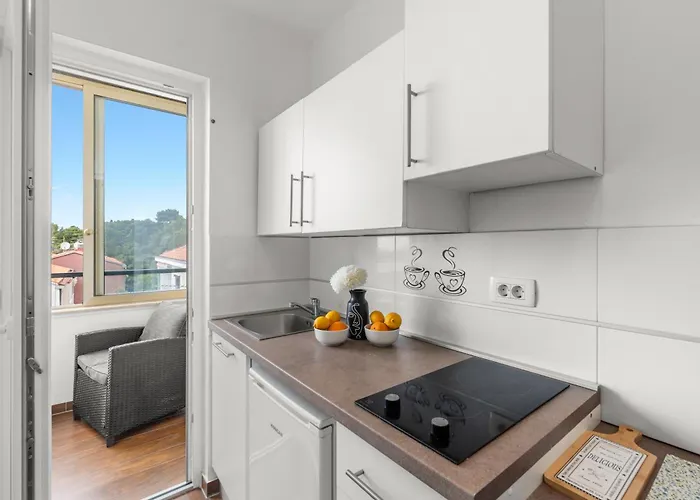 Kala Sea View 150m From And 250 M From Old Town Apartamento Poreč