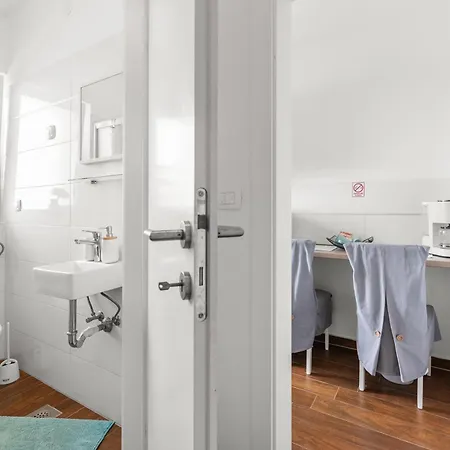 Apartment Kala Sea View 150m From And 250 M From Old Town Porec